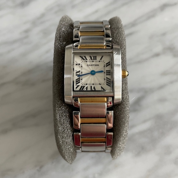 Watch main image 3